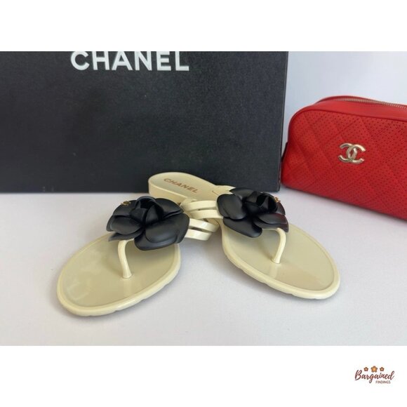 Authentic CHANEL Camellia Flower Ivory Black CC Sandals 36 US 6 - Picture 5 of 11